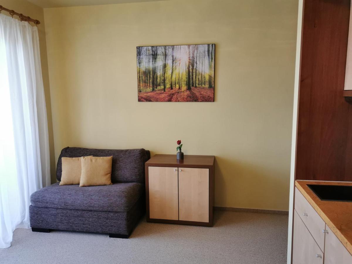 Tatry Golf Apartman เวลคา ลอมนิตซา ภายนอก รูปภาพ