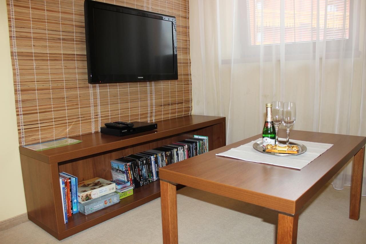 Tatry Golf Apartman เวลคา ลอมนิตซา ภายนอก รูปภาพ