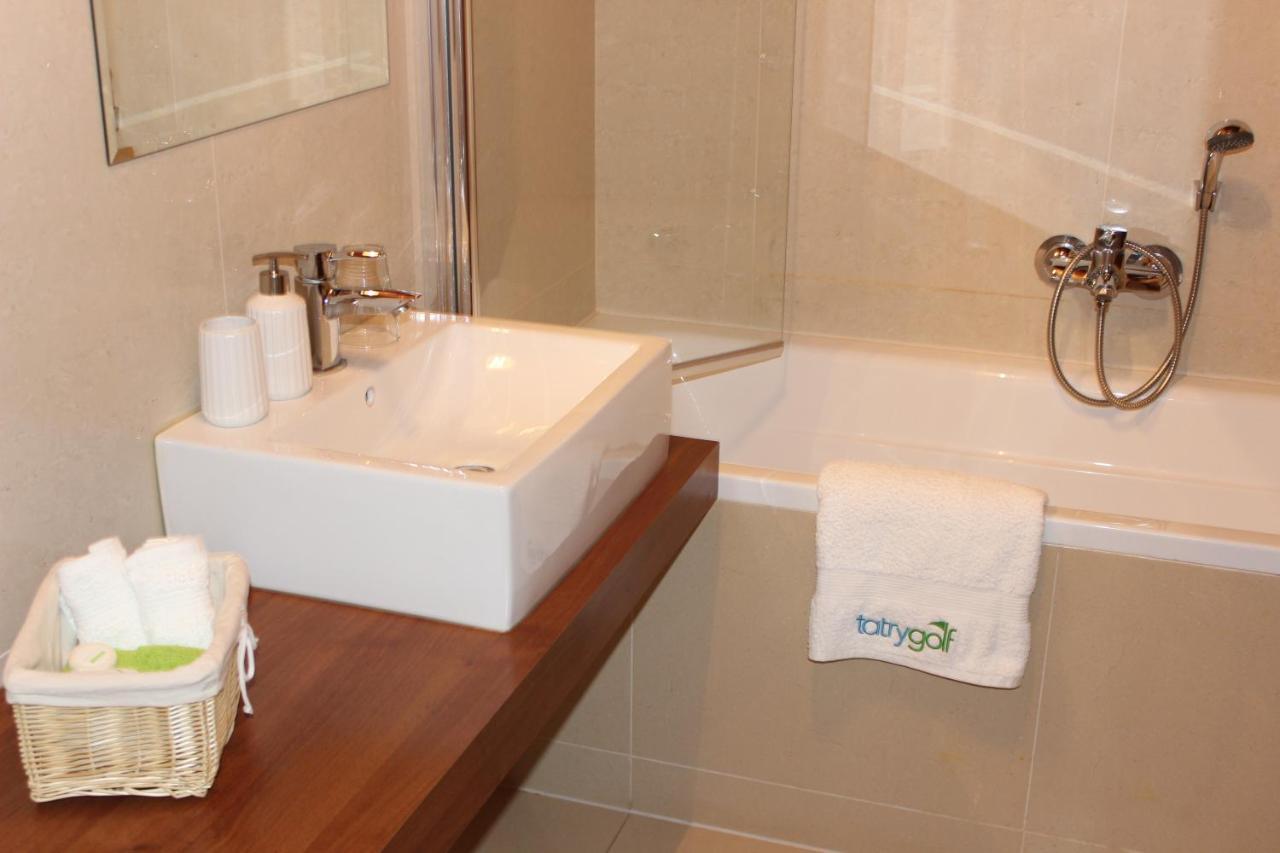 Tatry Golf Apartman เวลคา ลอมนิตซา ภายนอก รูปภาพ